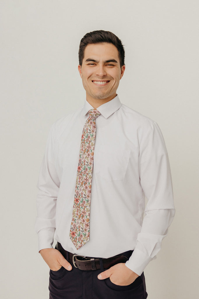 Carnation 3" Wide Standard Tie worn with a white shirt, black belt and black suit pants.