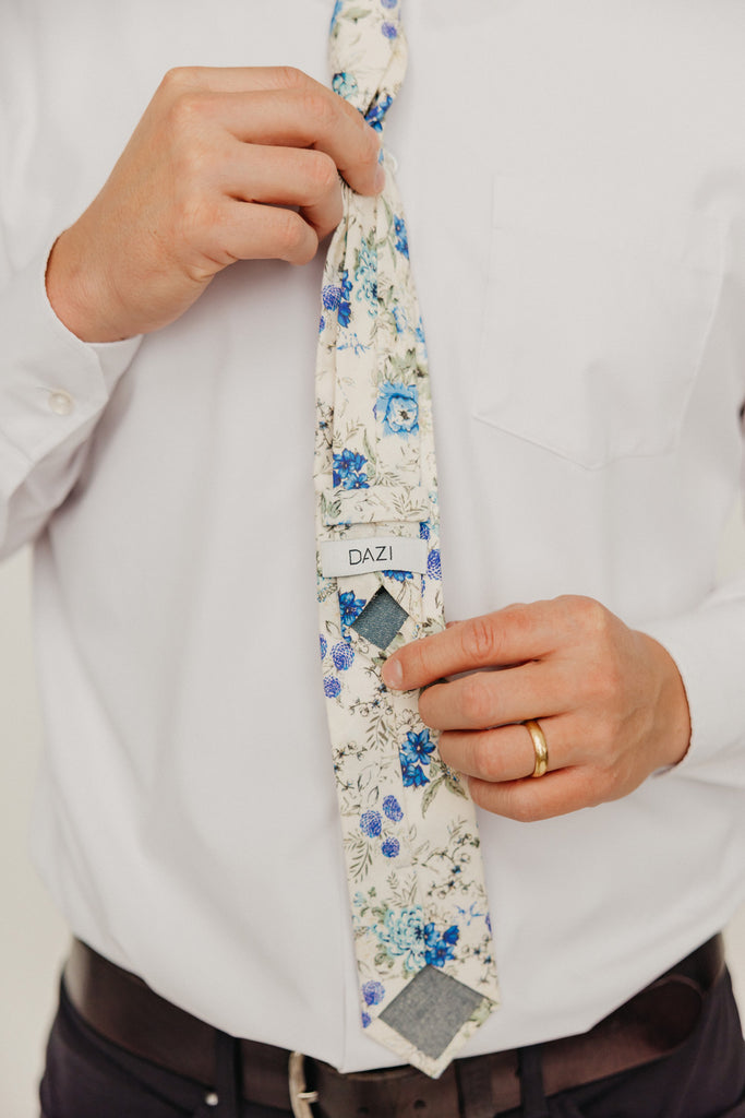 French Love 2.5" Wide Skinny Tie worn with a white shirt, black belt and black suit pants.