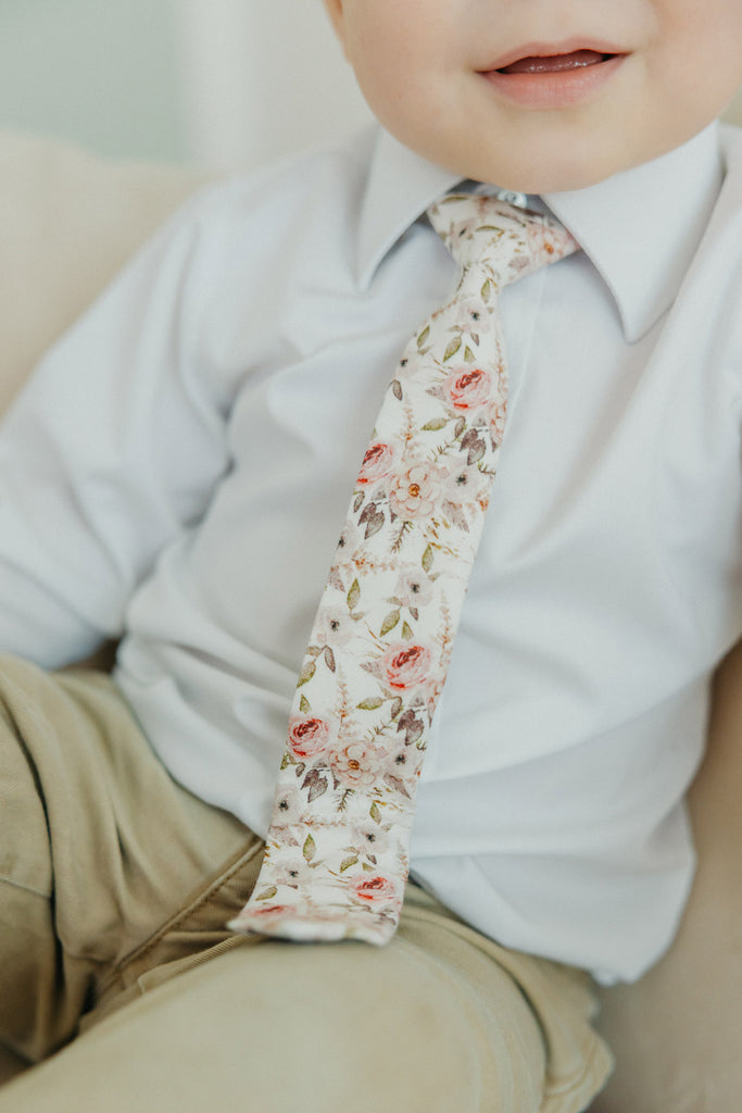 Quicksand Roses Boys Tie