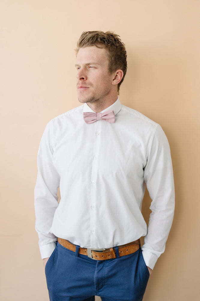 DAZI - Blush - Pre-Tied Bow Tie DAZI - Blush - Pre-Tied Bow Tie